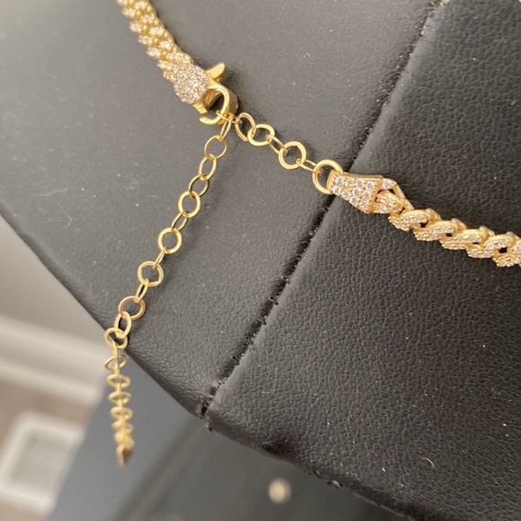 Adina’s NWOT Baby Pavé Cuban Link Choker - Picture 5 of 6